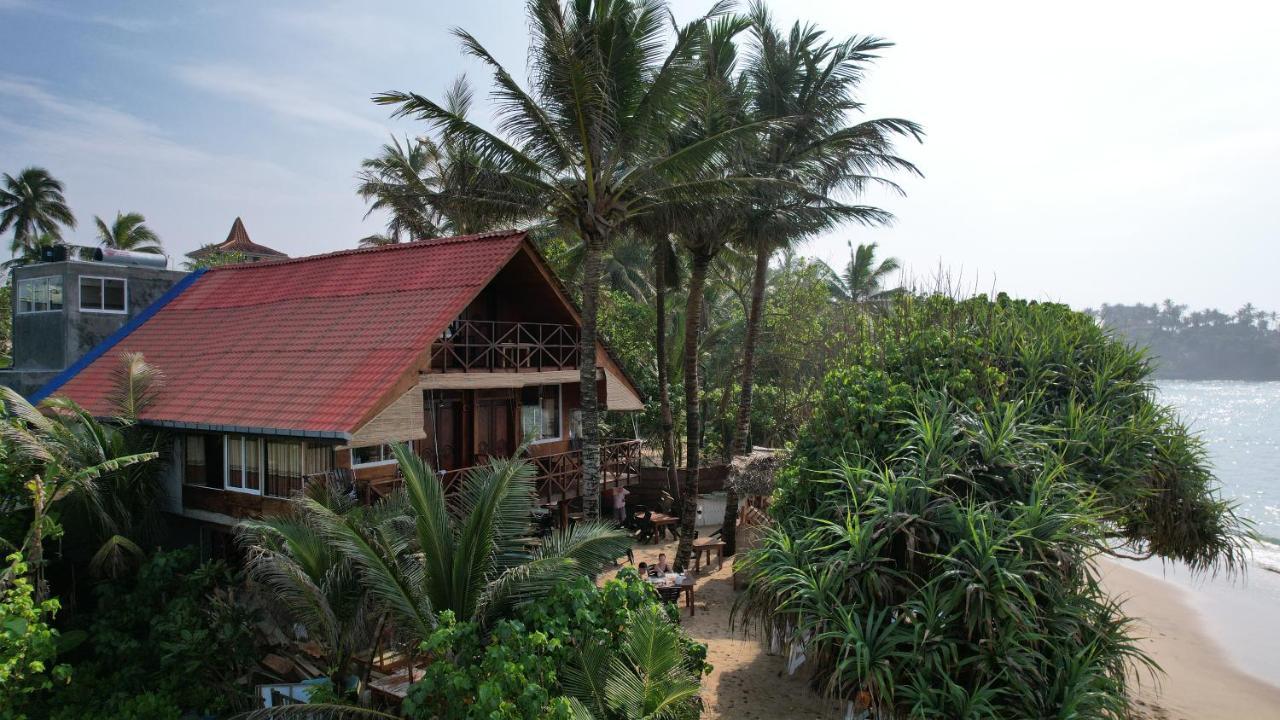 Turtle Bay Beach Resort Mirissa Zewnętrze zdjęcie