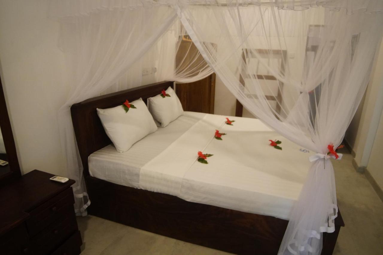 Turtle Bay Beach Resort Mirissa Zewnętrze zdjęcie