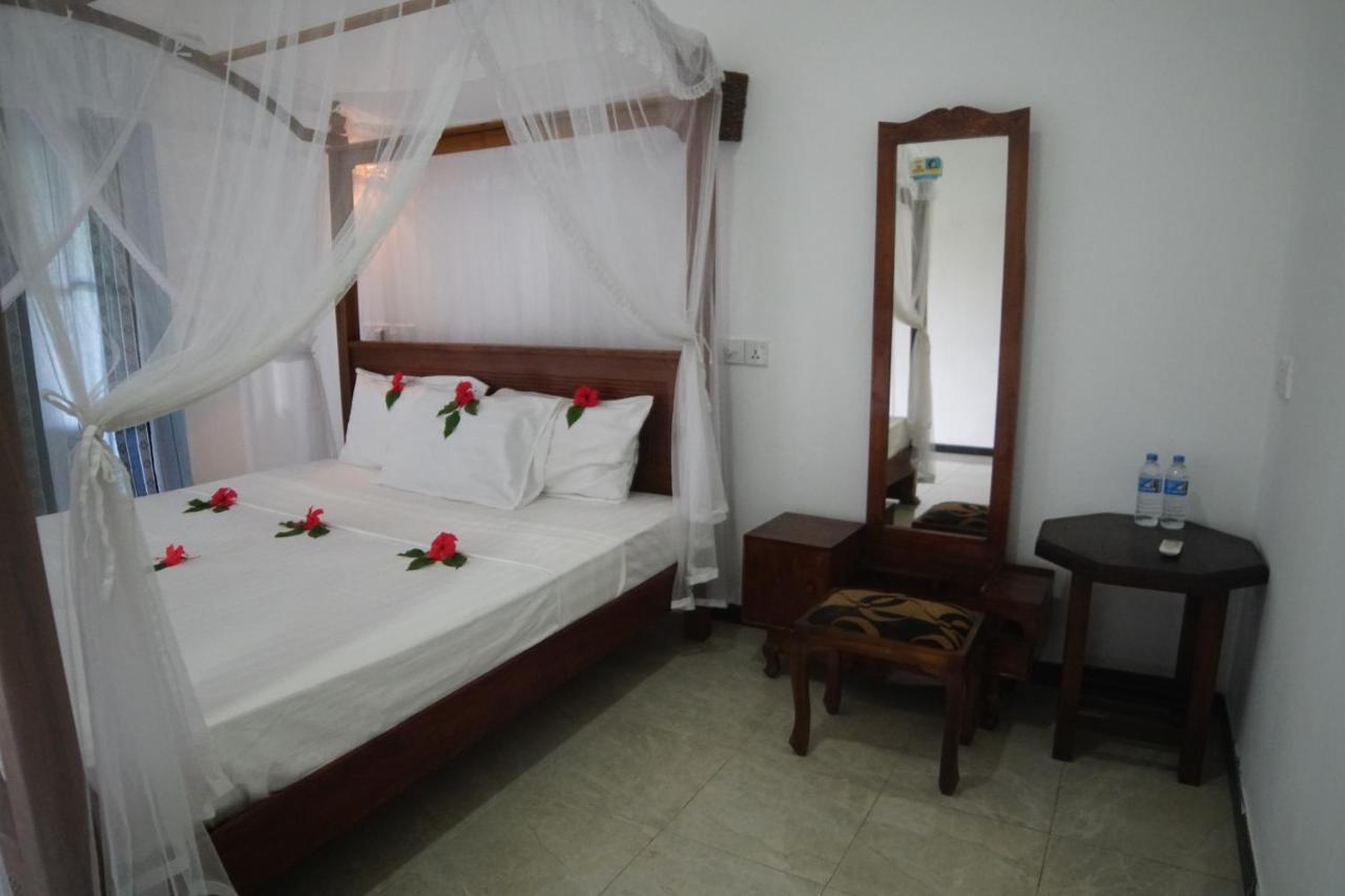 Turtle Bay Beach Resort Mirissa Zewnętrze zdjęcie