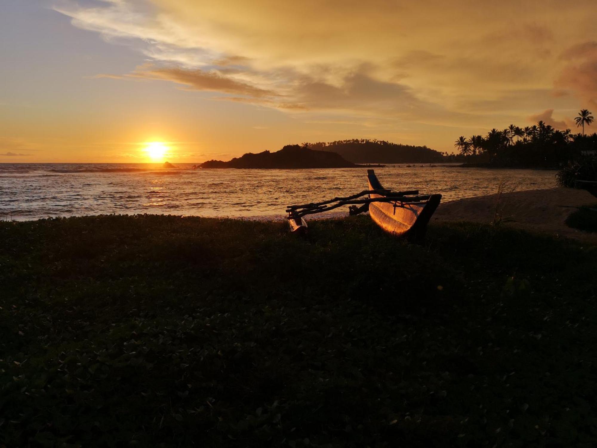 Turtle Bay Beach Resort Mirissa Zewnętrze zdjęcie