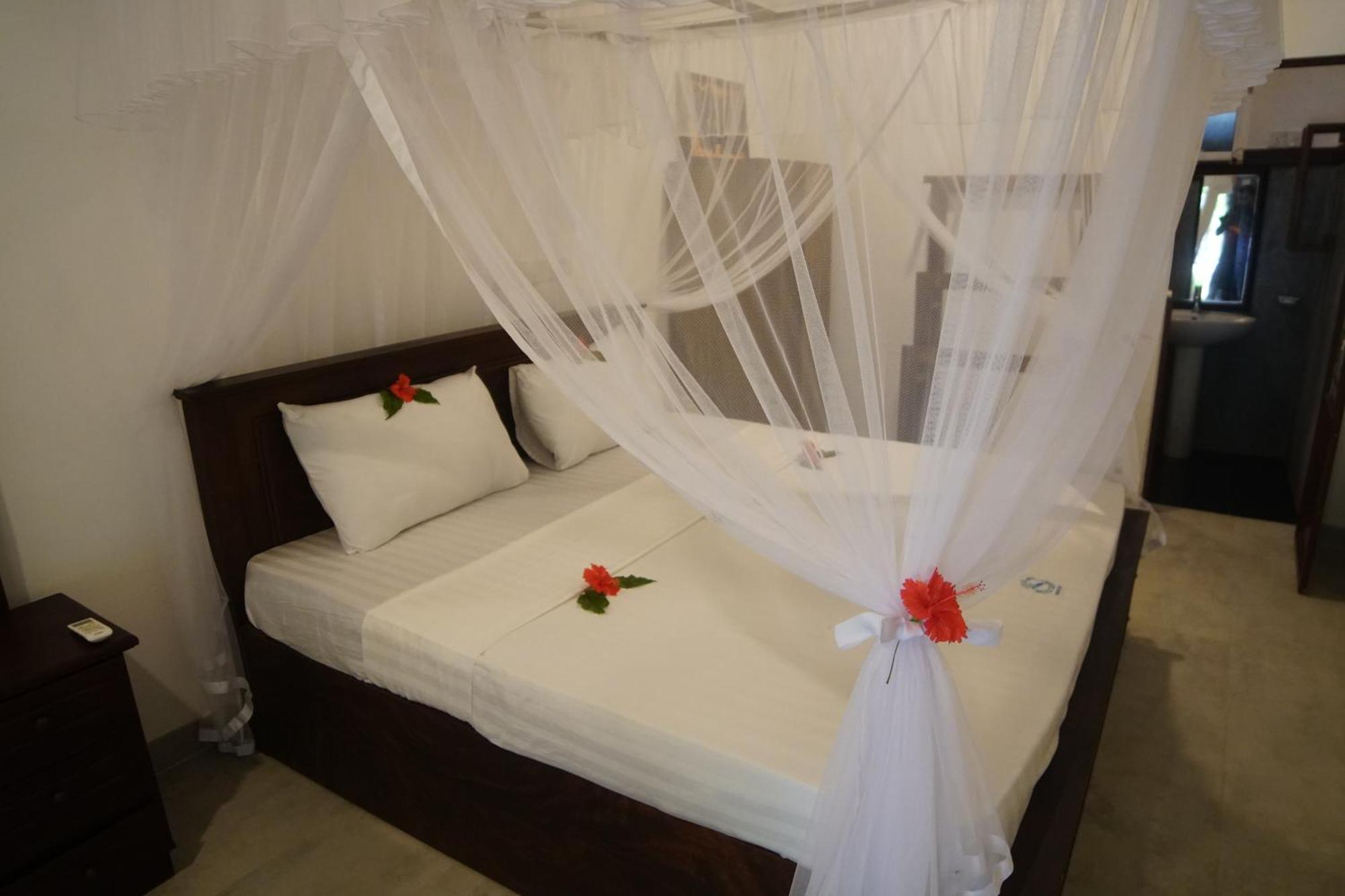 Turtle Bay Beach Resort Mirissa Zewnętrze zdjęcie